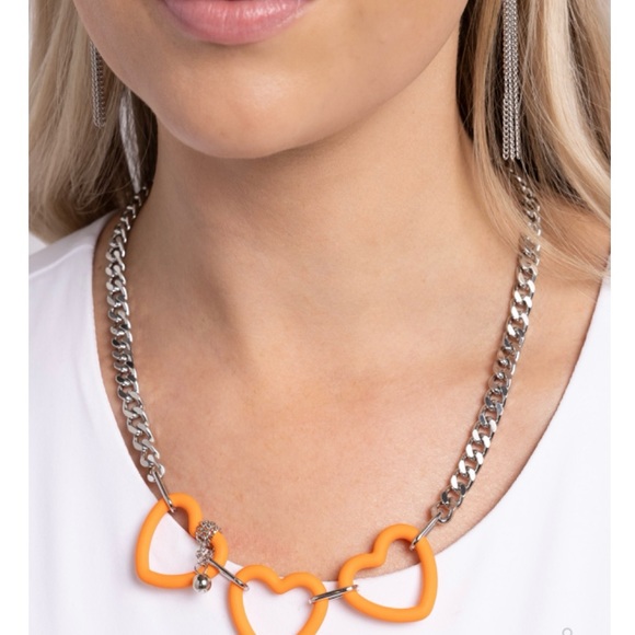 Paparazzi Accessories - Picture 2 of 7